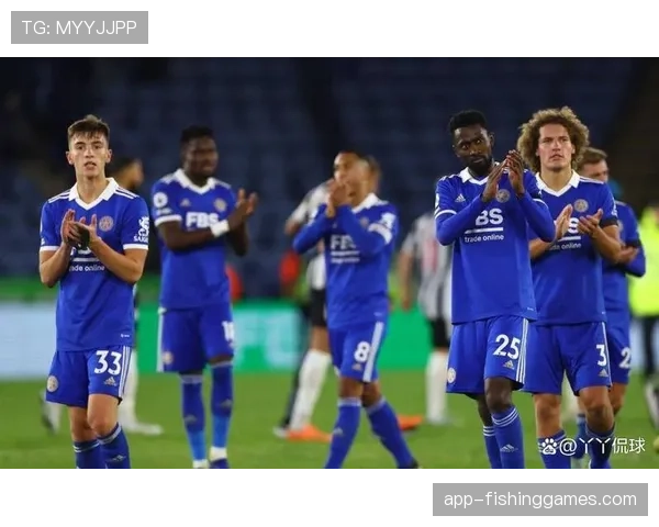 从英冠到保级线：莱斯特城一个赛季的动荡与挣扎之路